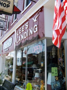 Lee's Landing