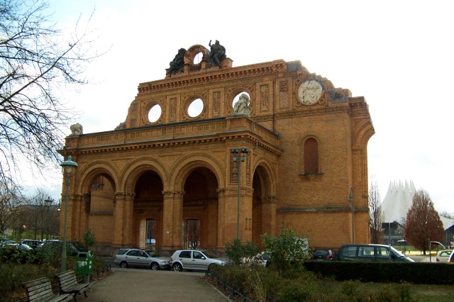 Blown up train station