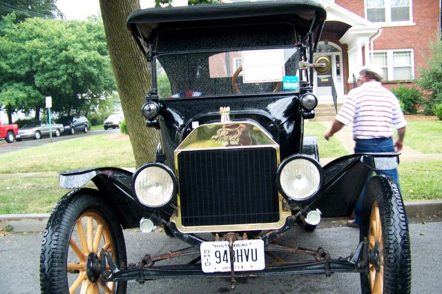 Back Street Festival 1916 Model T