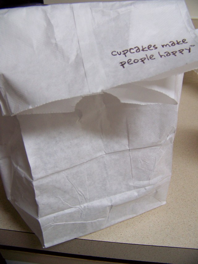 Cupcakes makes people happy
