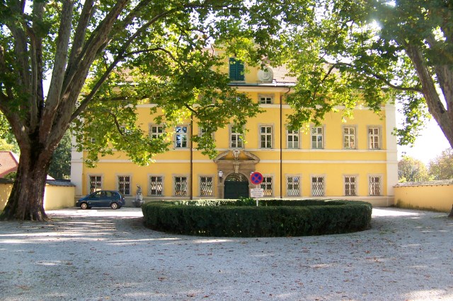 The Sound of Music: Front of SOM house